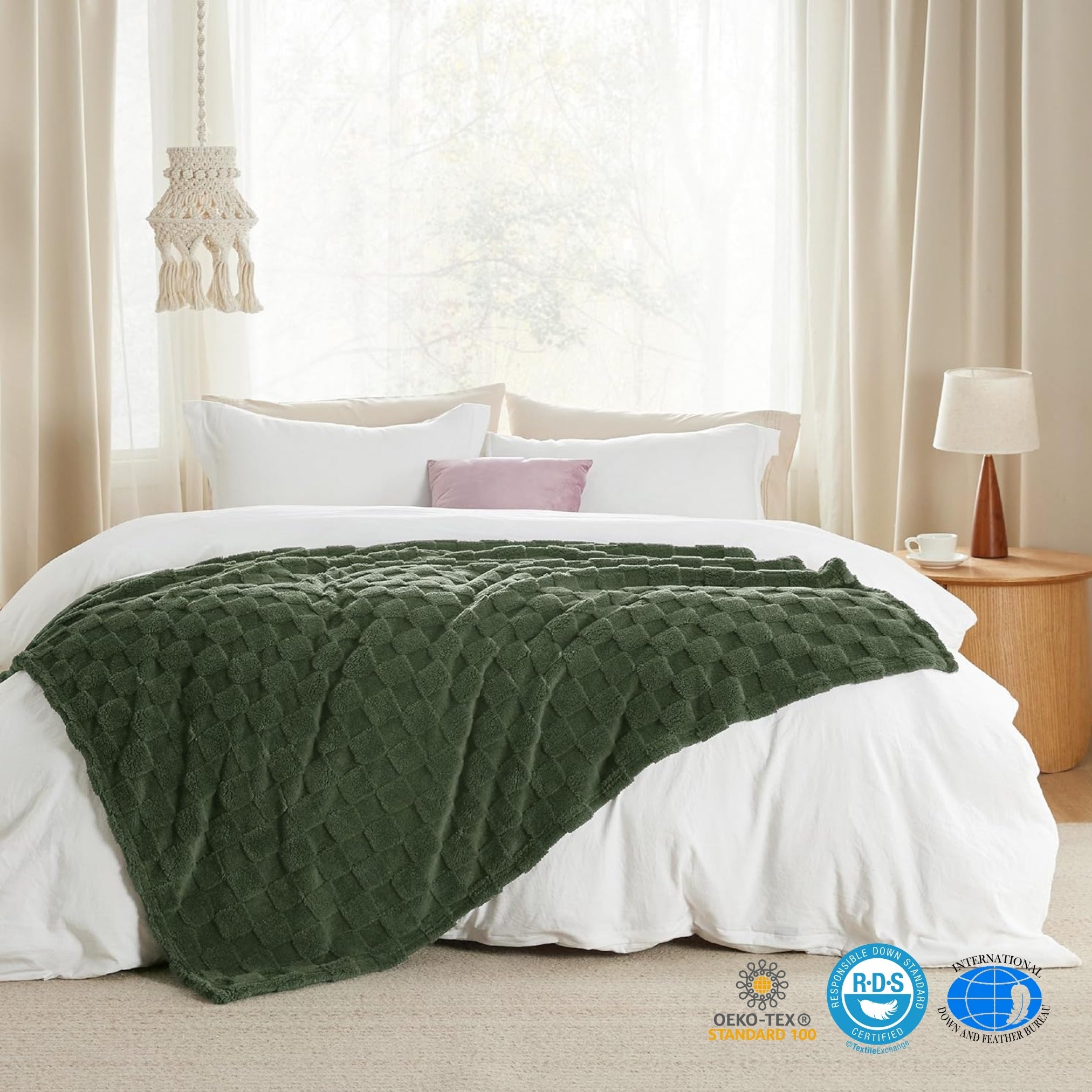 Loft & Aura™ Cozy Checkered Fleece Throw Blanket