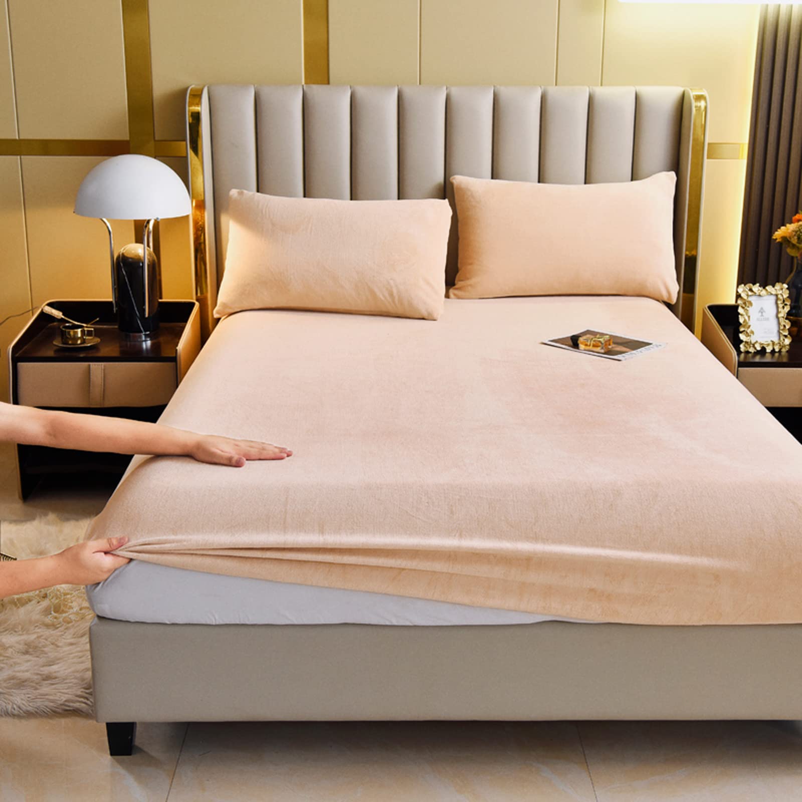 Loft & Aura™ Velvet Thermal Mattress Cover