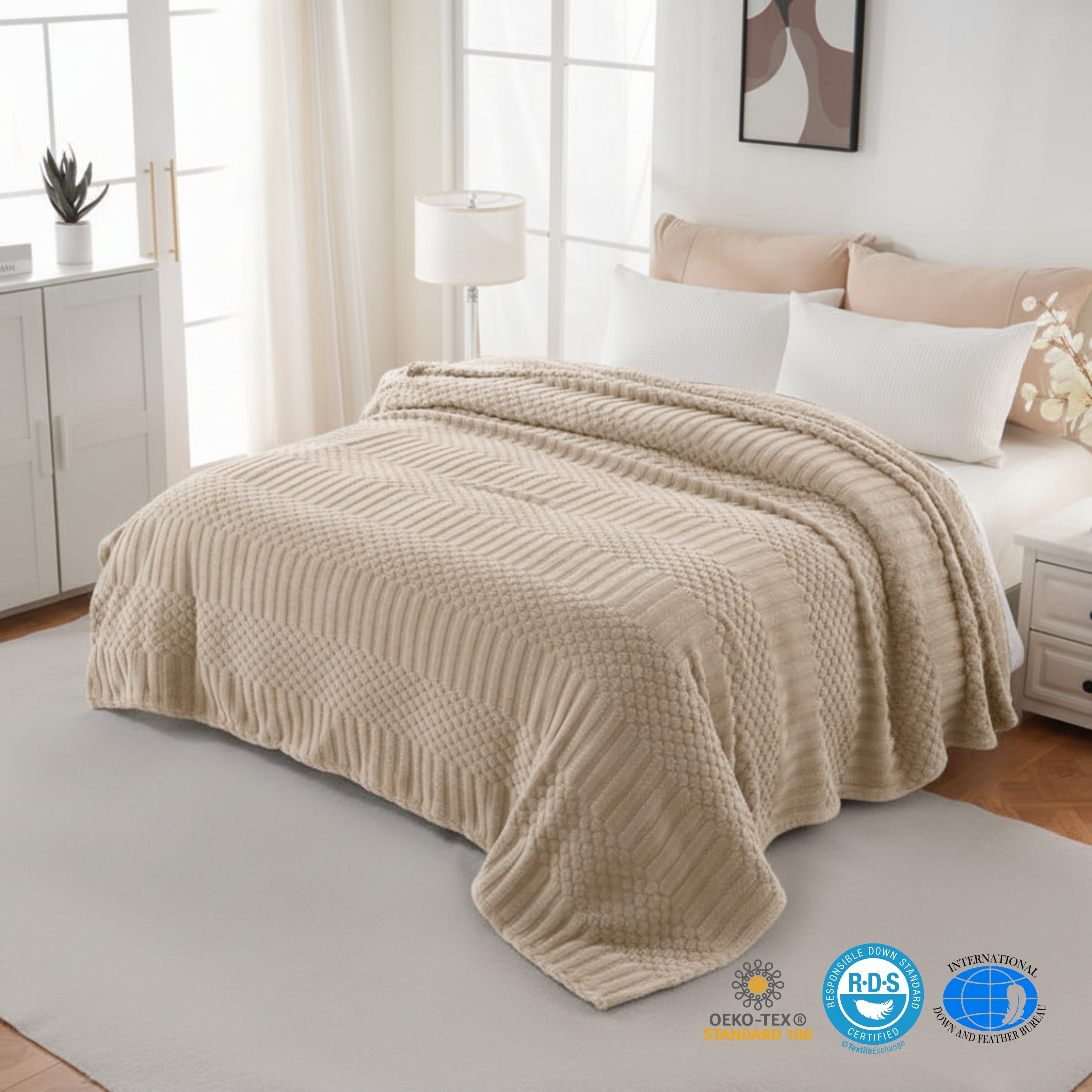 Loft & Aura™ Fleece Throw Blanket for Couch
