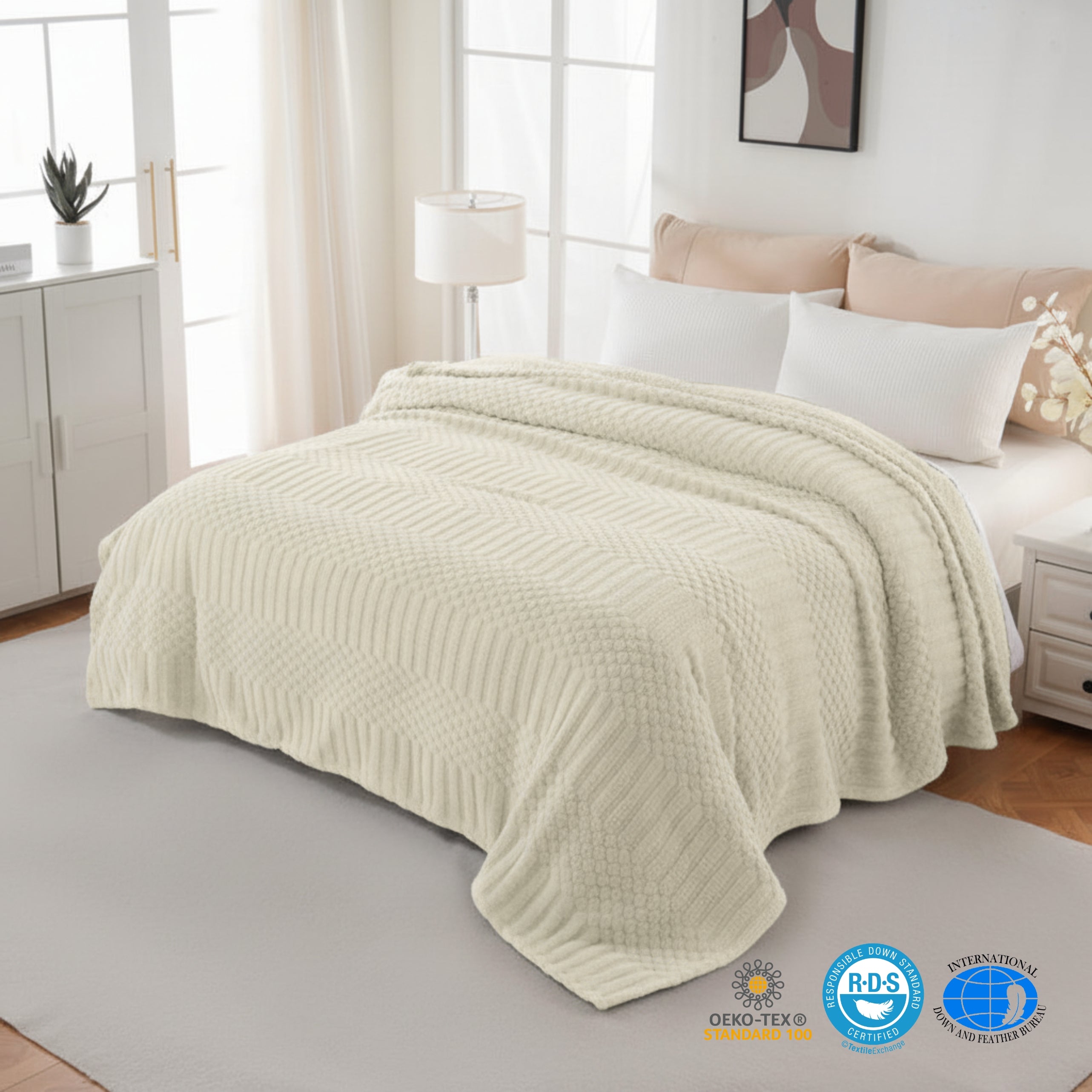 Loft & Aura™ Fleece Throw Blanket for Couch