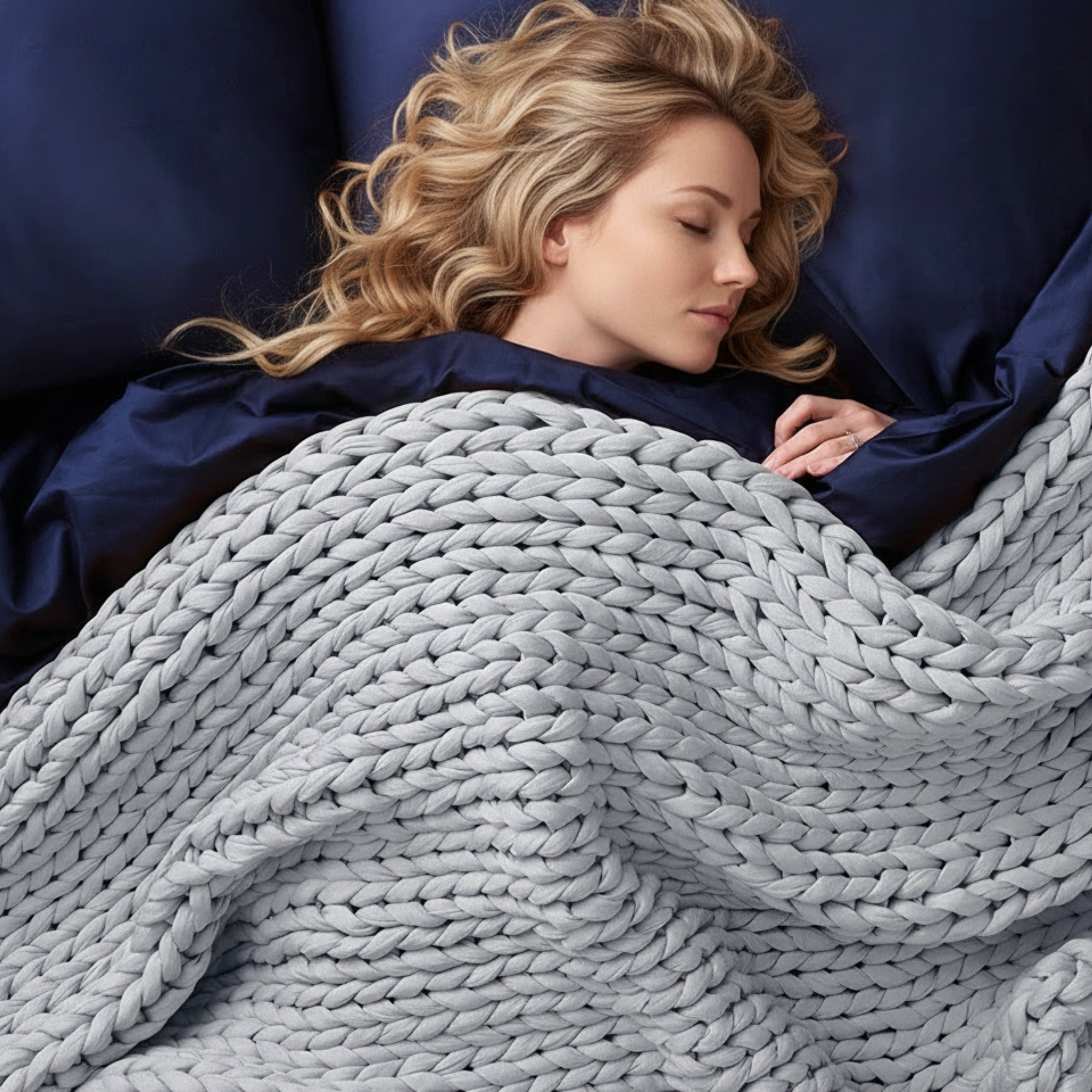 Loft & Aura™ Handmade Minimalist Chunky Knitted Weighted Blanket