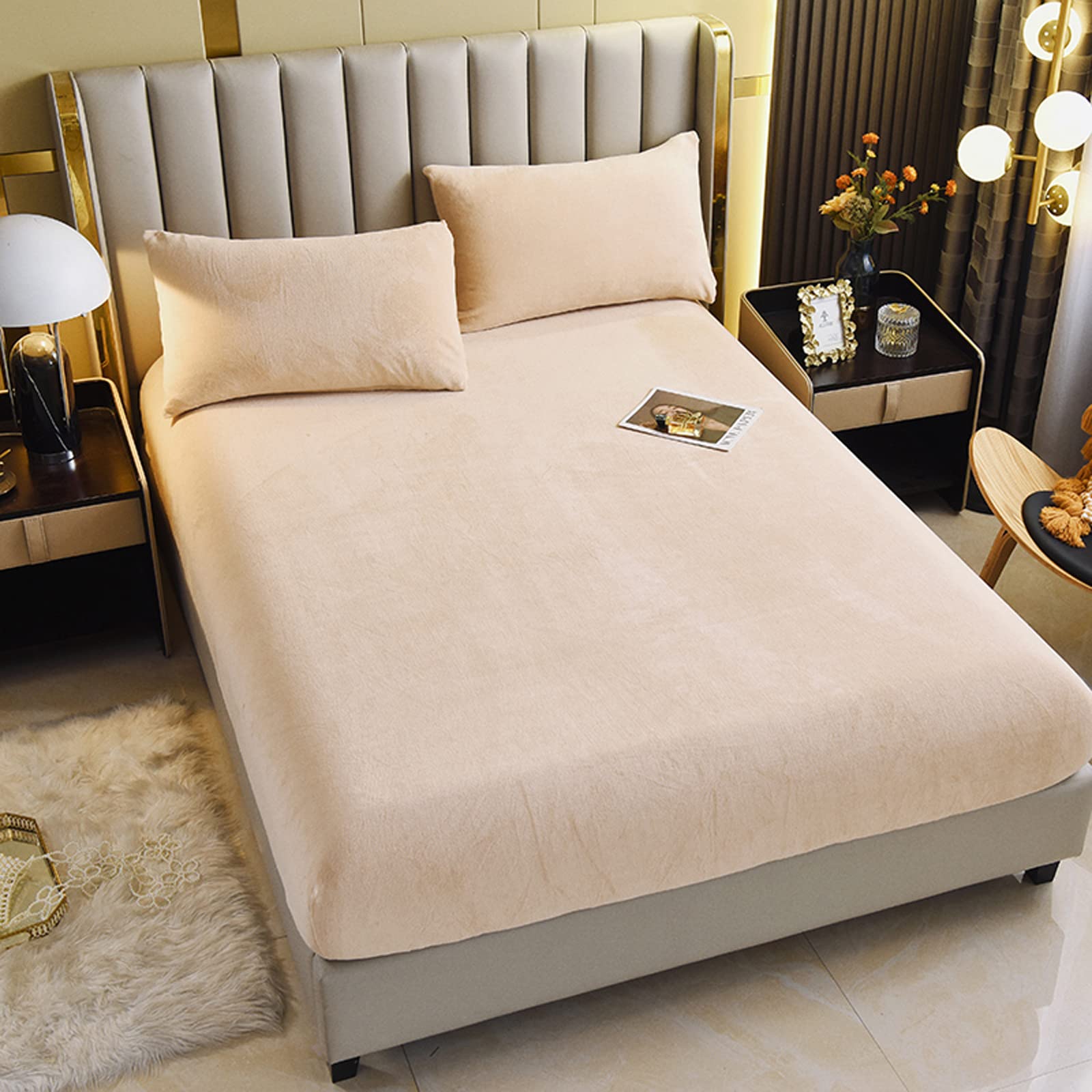 Loft & Aura™ Velvet Thermal Mattress Cover