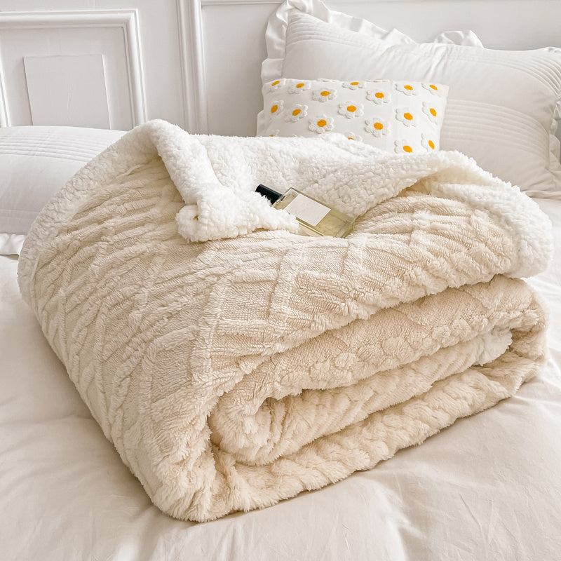 Loft & Aura™ Woolen Lamb Velvet Flannel Blanket
